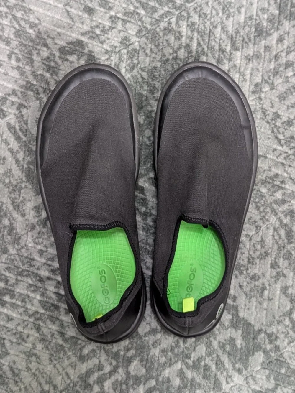 OOFOS OOmg Eezee Women's Size 12 Black Low Slip On Shoe Recovery Sneaker
